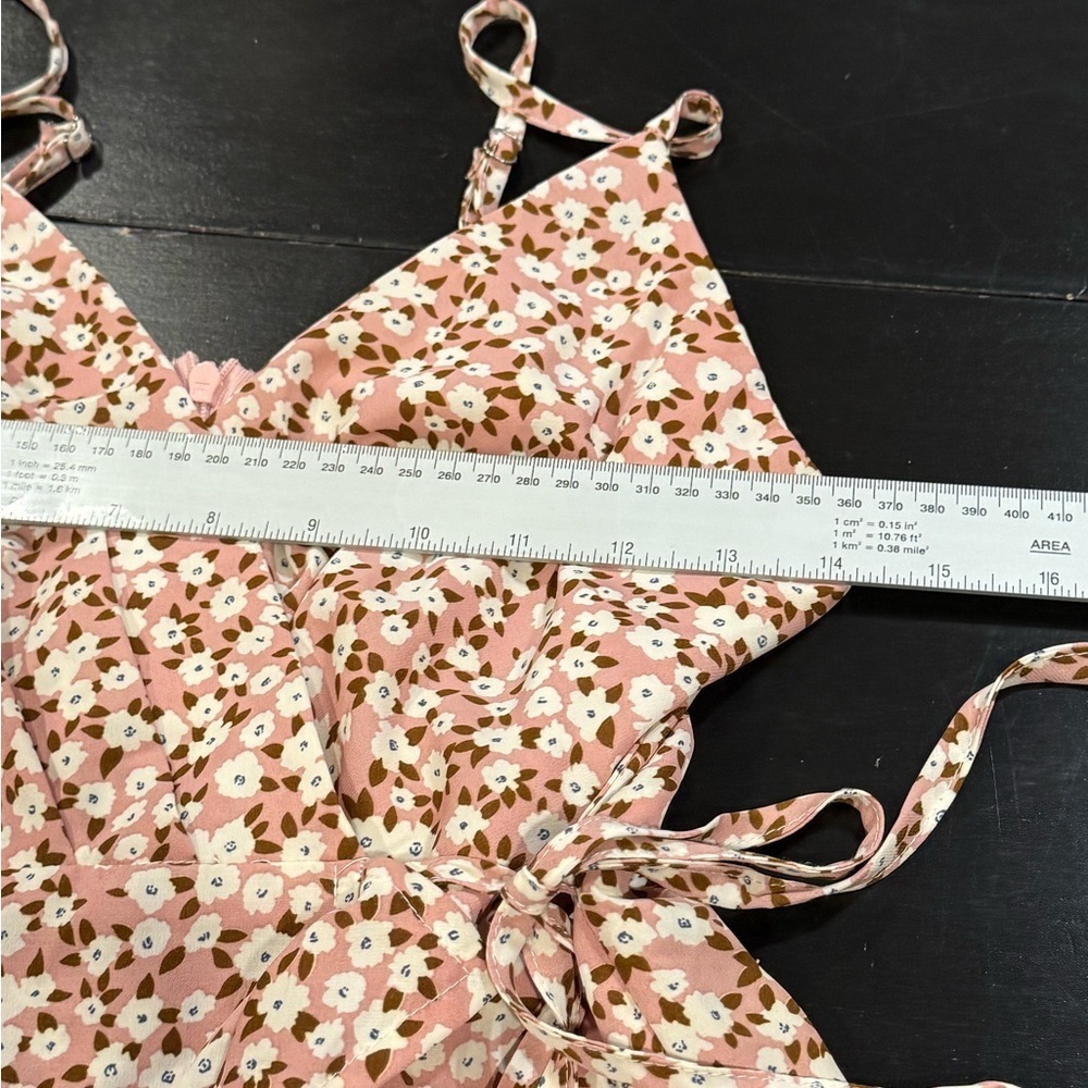 Princess Polly Pink Floral Wrap Sleeveless Lightweight Shorts Romper Womens sz 6 - Picture 12 of 14